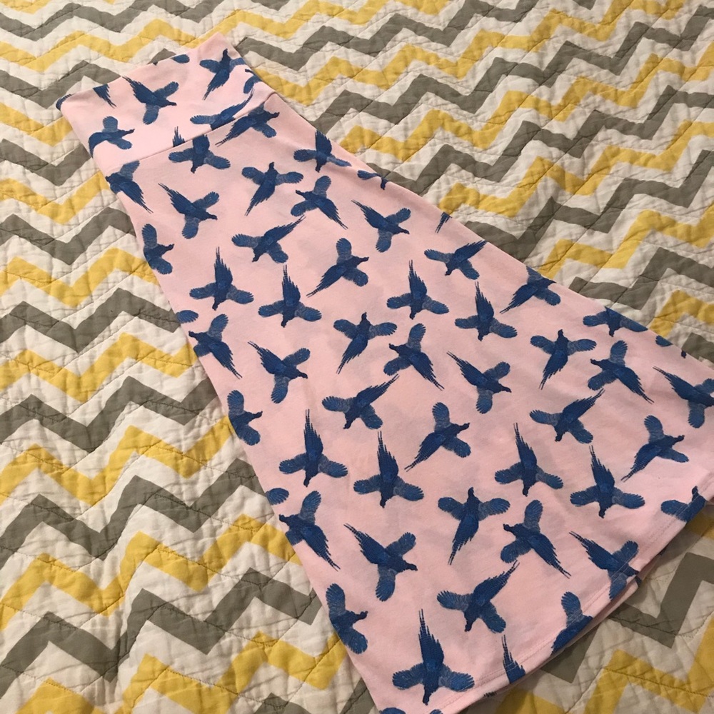 Lularoe bird print azure skirt